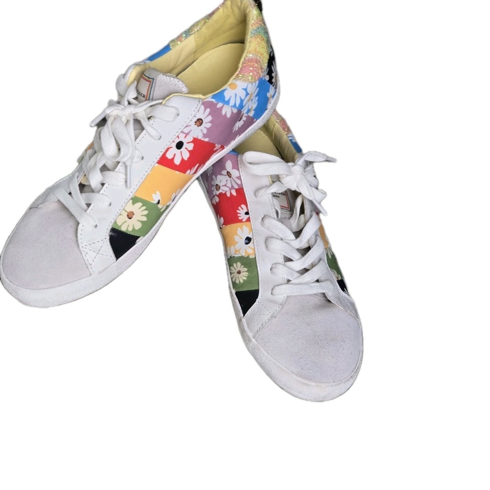 Kurt Geiger London Lexi Eagle Rainbow Stripe Floral Lace Up Trainers. Shoes 40 9